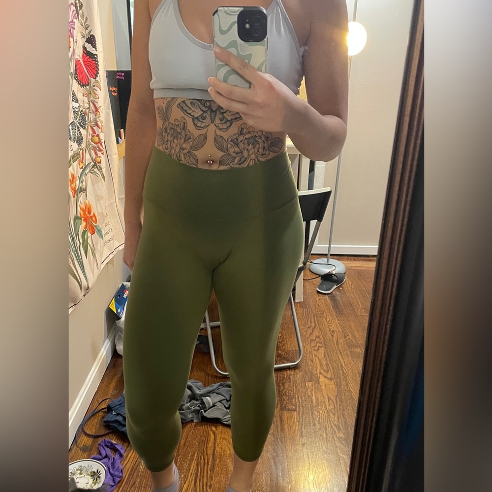 Capri length Leggings